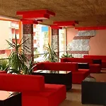 Amaris Hotell 3*