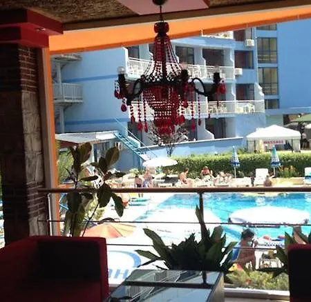 Amaris Hotel