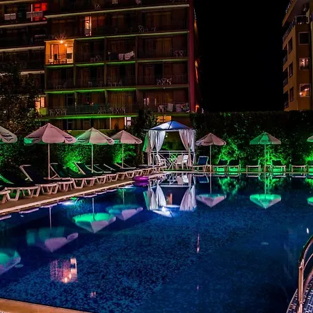 Amaris Hotel