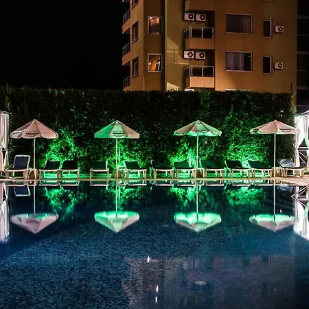 Hotel Amaris 3*